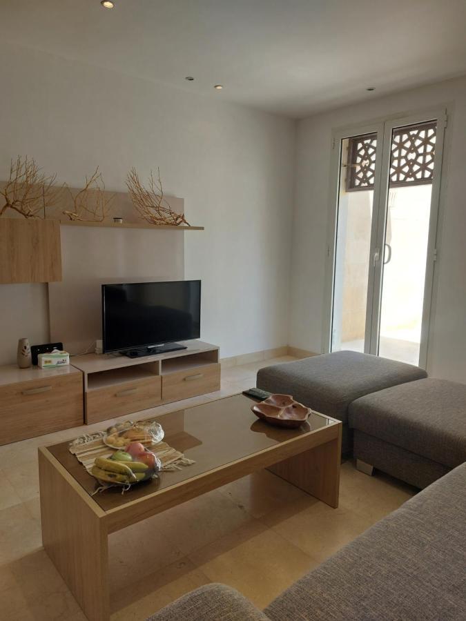 Nayah Stays, Beautiful 3-Bedroom Vacation Home With Lovely Pool Hurghada Zewnętrze zdjęcie